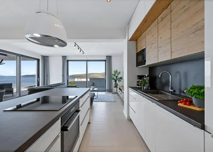 Petra Seget Villa