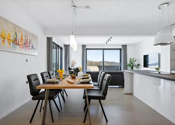 Petra Seget Villa